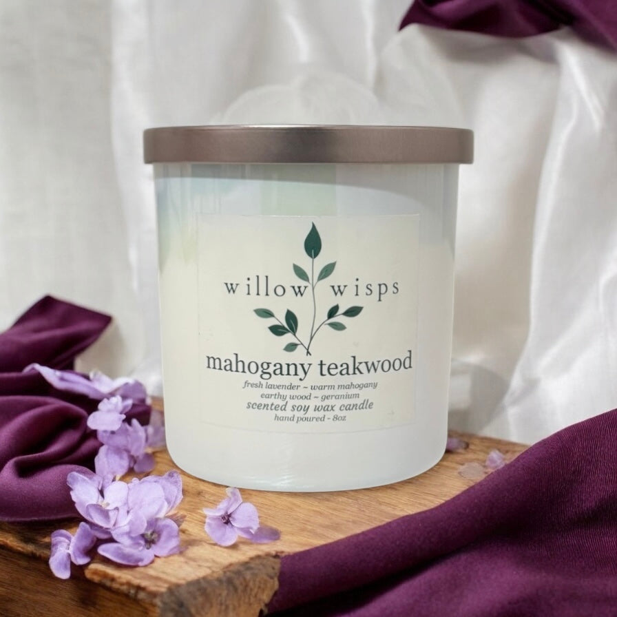 Mahogany Teakwood 8oz Iridescent Candle