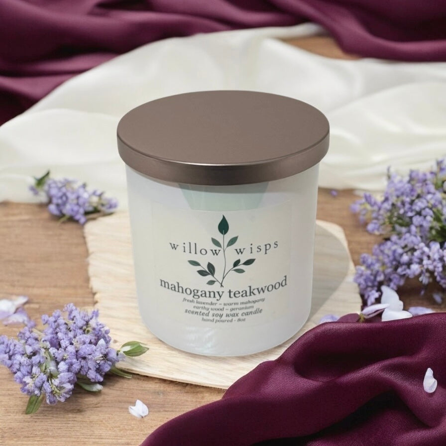 Mahogany Teakwood 8oz Iridescent Candle